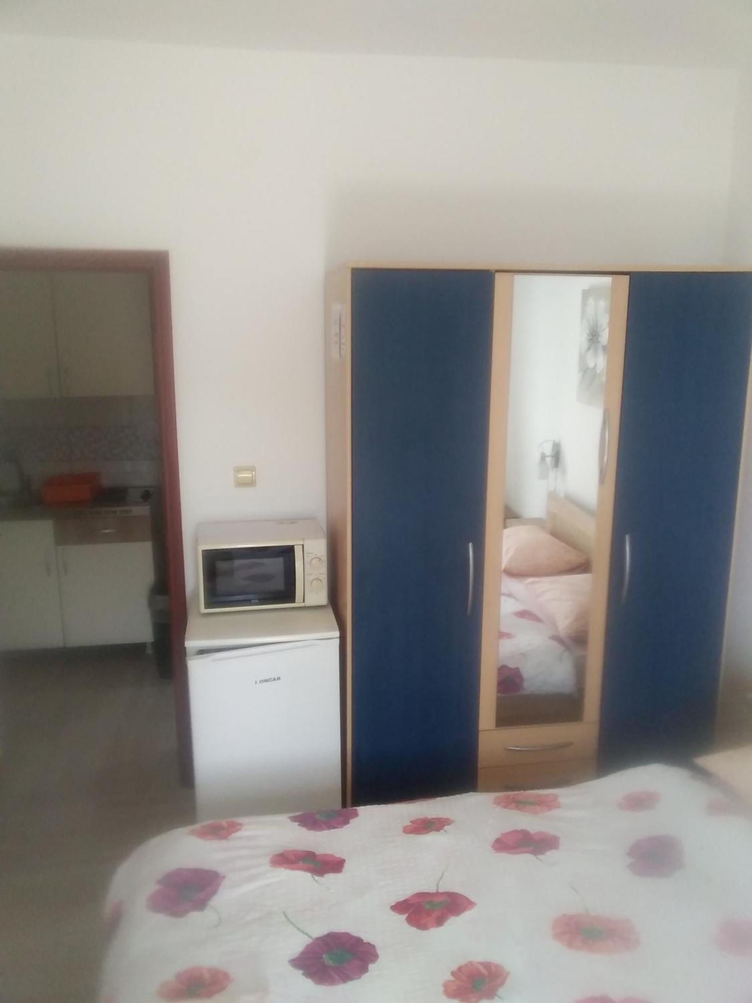 Guesthouse Martina 센 외부 사진