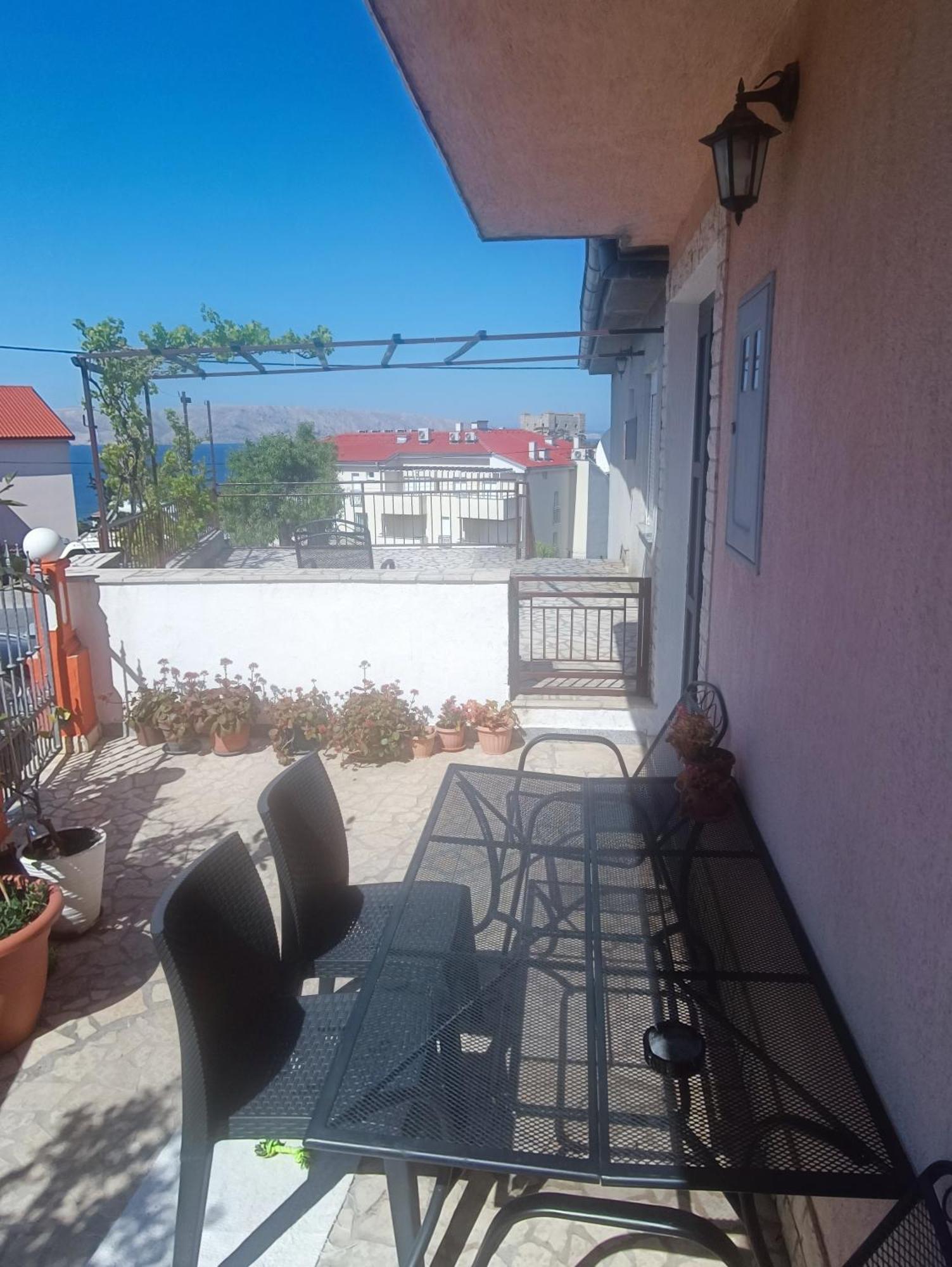 Guesthouse Martina 센 외부 사진