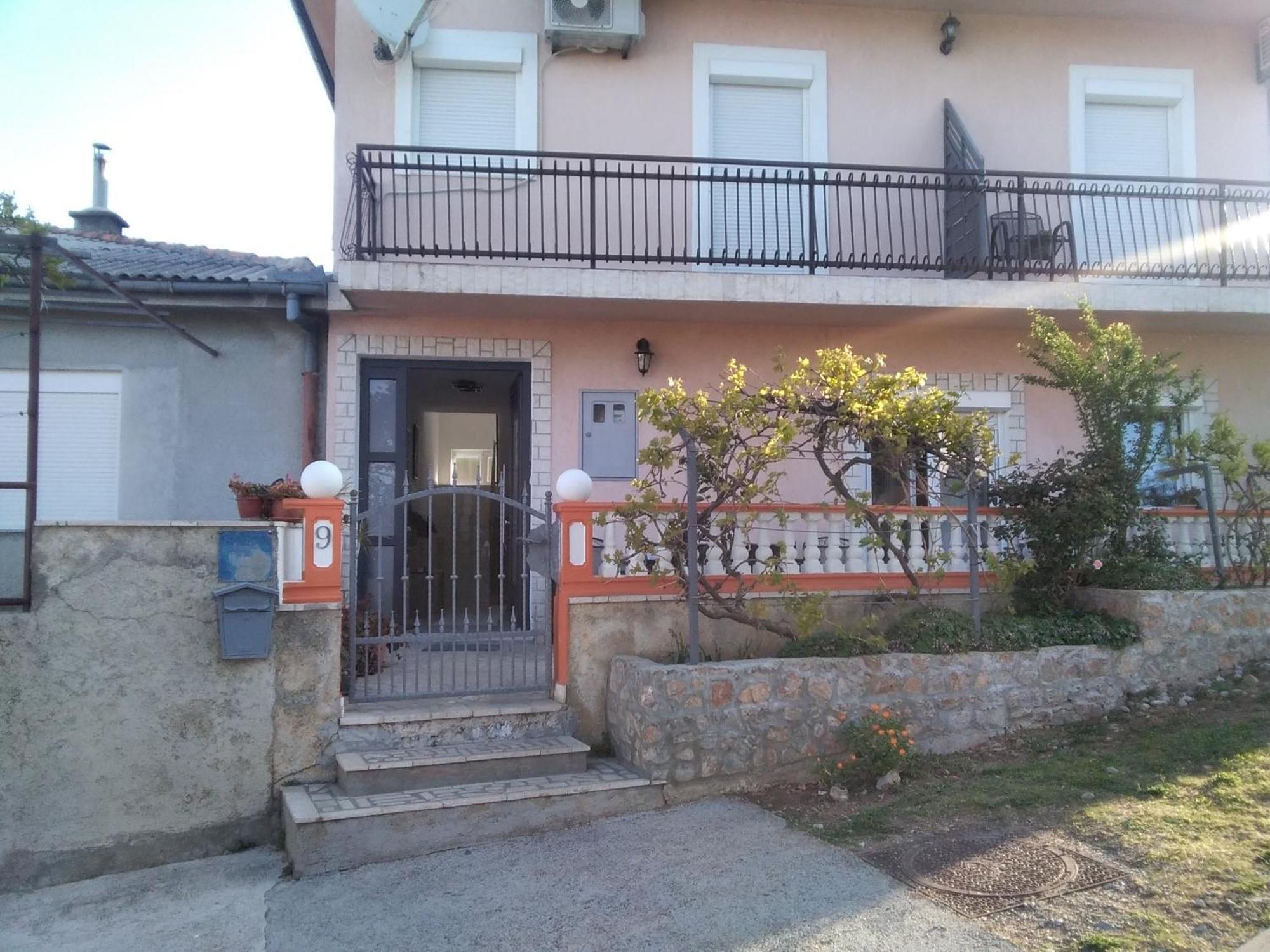 Guesthouse Martina 센 외부 사진